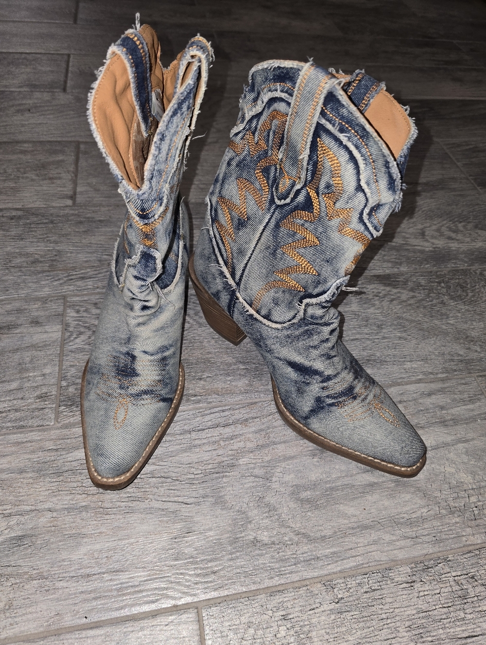Dingo Distressed Y'all Need Dolly Denim and Tan Western Heeled Cowgirl Boots